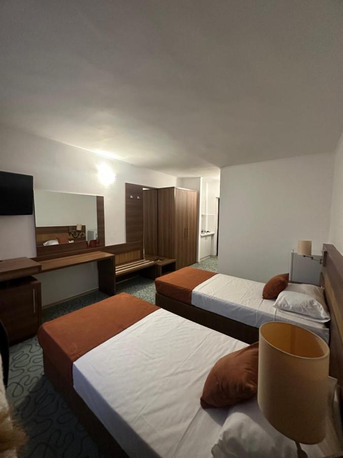 Apartamento Garsoniere Aby Turnu Măgurele Exterior foto